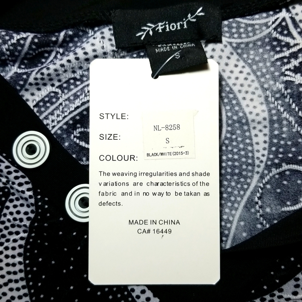 Fiori Women's Top Size S Graphic Pattern Asymmetric Hem V-Neck - Picture 6 of 7